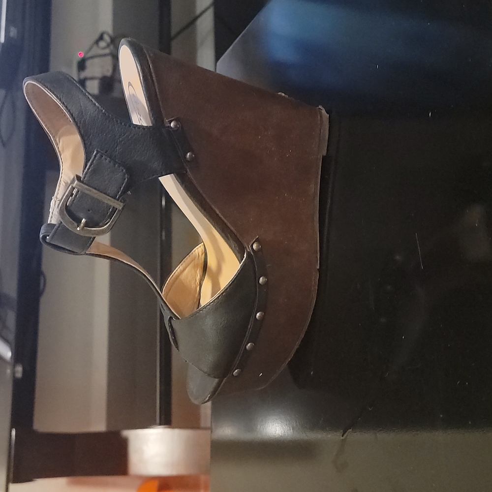 Candies size 8.5 wedge